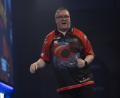 Darts ace Stephen Bunting earns place in Ladbrokes Masters