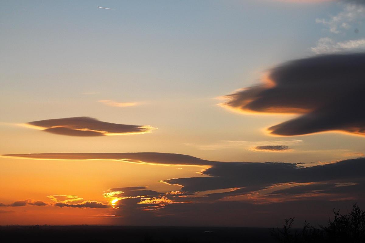 This beautiful cloud formation at sunset was taken from Billinge Hill by Ian Bonnell.
