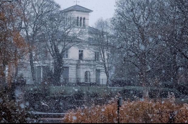 St Helens Star: Mansion House in the snow at Victoria Park (Pic: Gary Bridge)