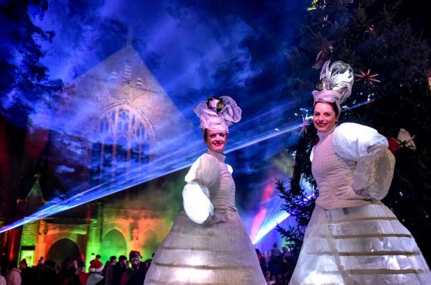 St Helens Star: Snowwomen entertaining guests (Pic: Bernard Platt)