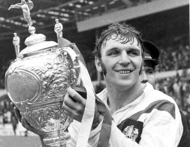 Kel Coslett with the Challenge Cup in 1972