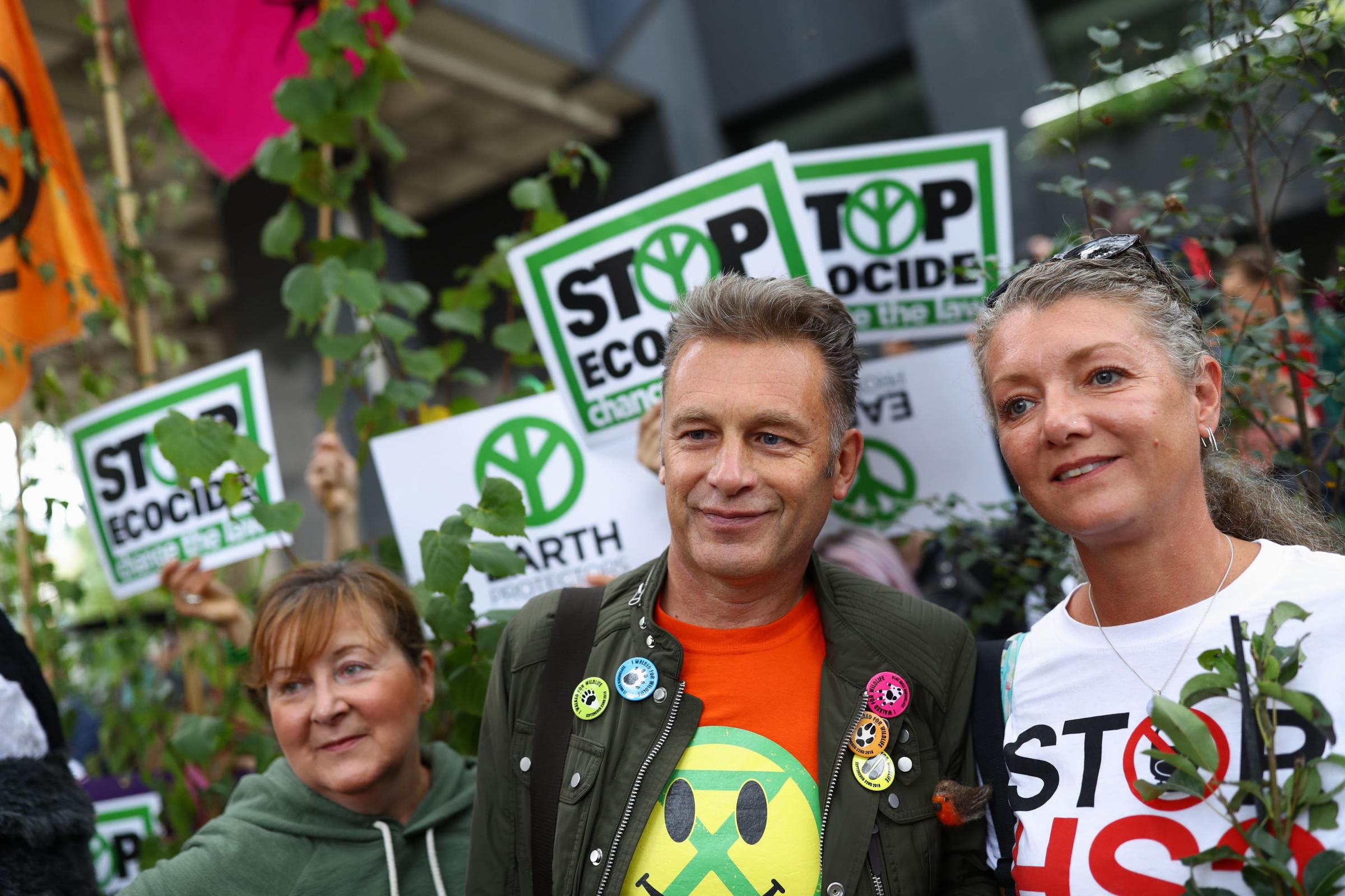 Chris Packham says 'line in the sand' was crossed with defamatory articles - Vimarsana News