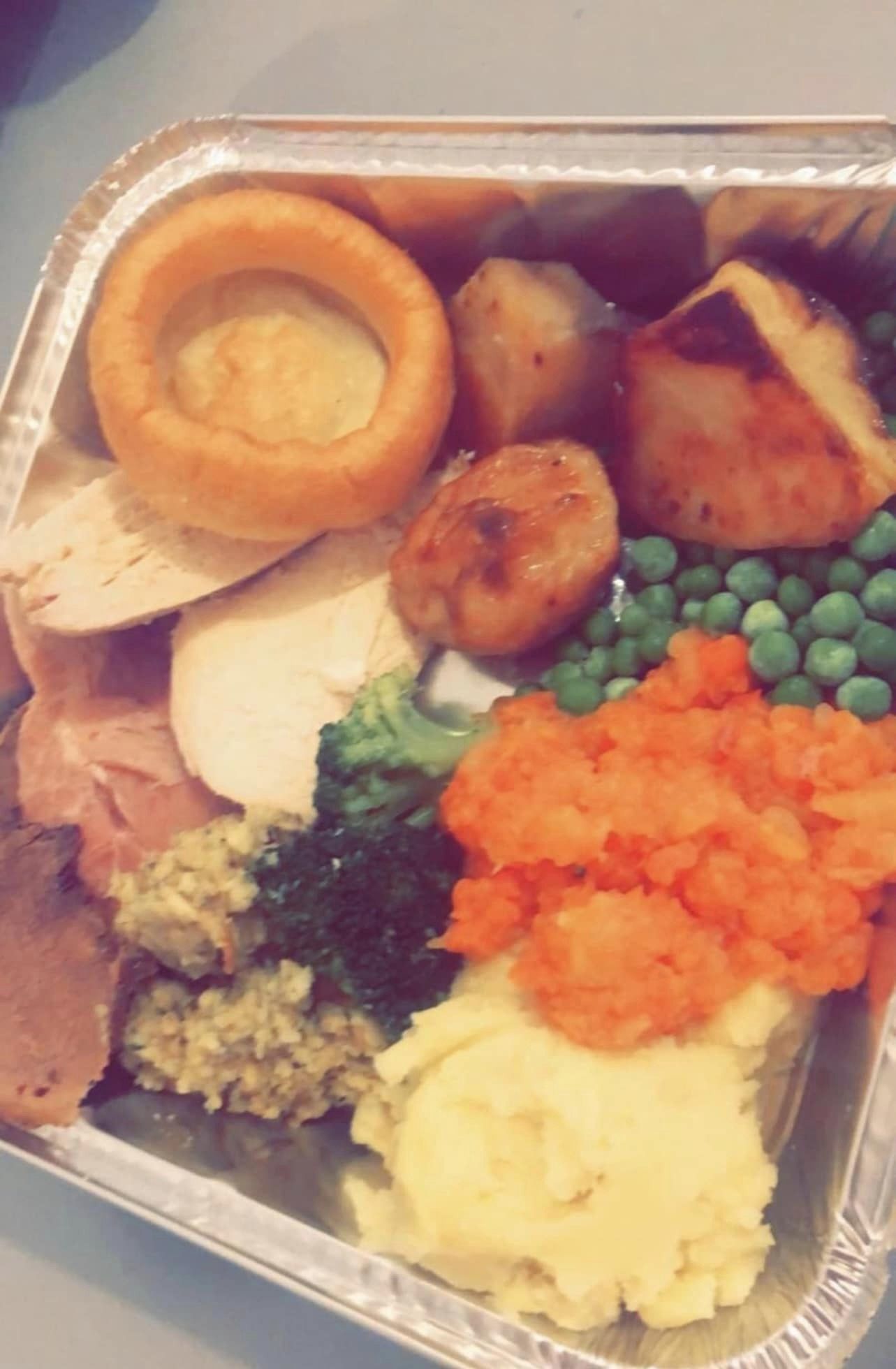 St Helens Sunday Roast To Your Door